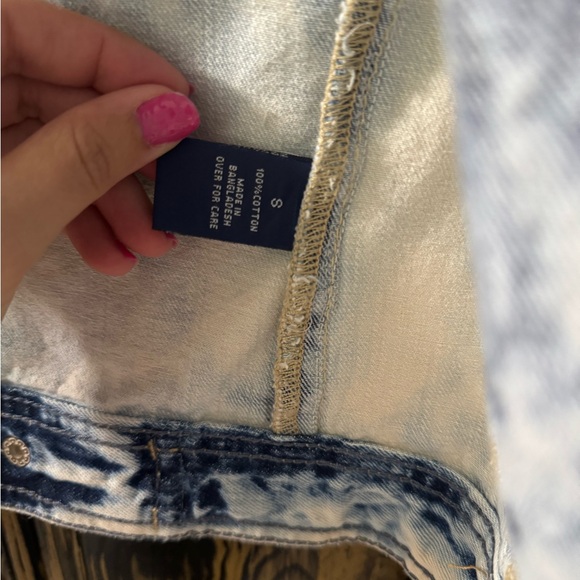 Washed out Jean jacket - Picture 3 of 4